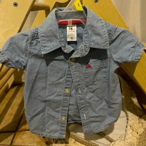 0-3 carters button up with fish